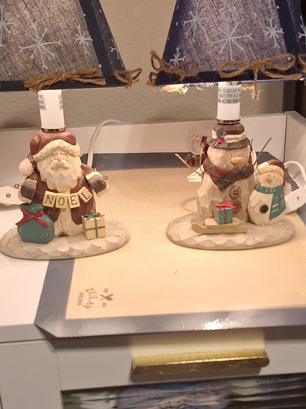 VINTAGE Holiday Santa & Snowman Decorative Table Lamp Set - Cream and Red